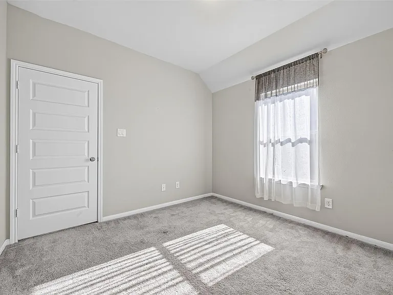 32931 Franklin Brooks Dr — Photo 26