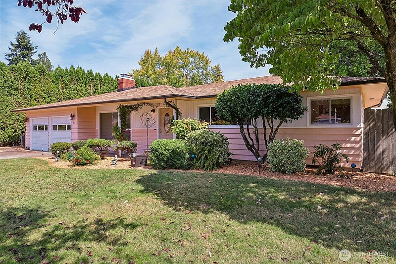 2nd image of 413 Little Rock Way