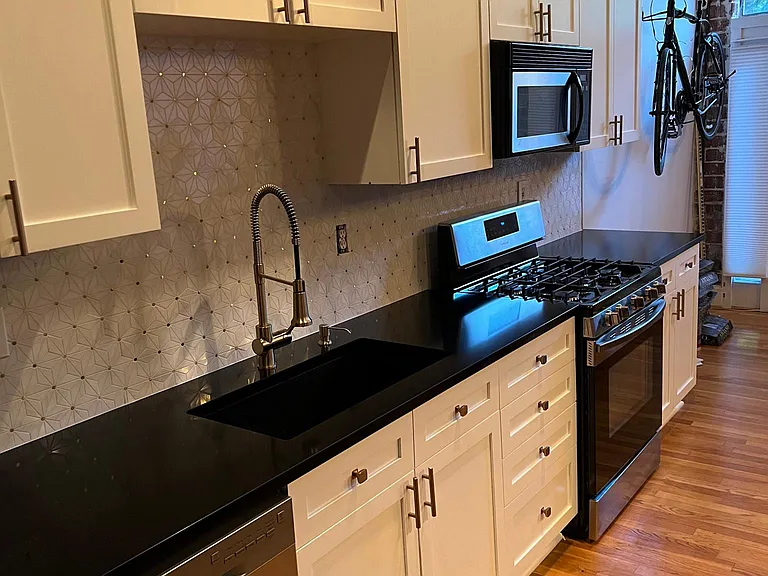 794 Ralph McGill Blvd NE #10 — Photo 4