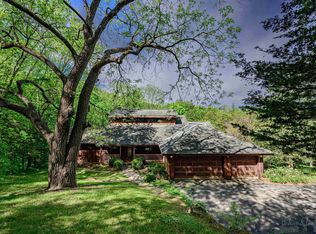 5 Boulder Ln, Galena, IL 61036