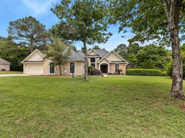 105 Gleneagle Dr, Byron, GA 31008