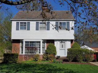 2277 Traymore Rd, University Heights, OH 44118