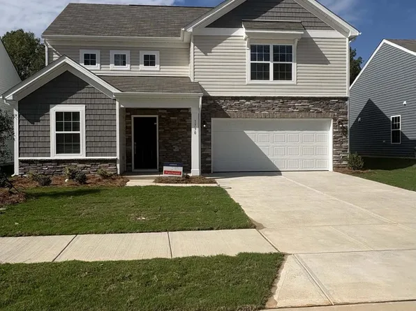 1730 Little York Cir, Edgemoor, SC 29712