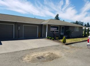 4925 67th St NE #B, Marysville, WA 98270