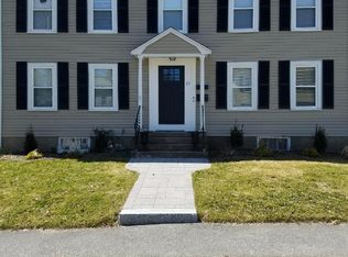 12 Saunders Rd, Norwood, MA 02062