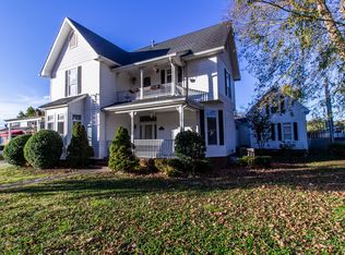 209 W Main St, Waverly, TN 37185
