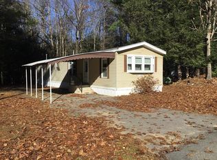 16 Colonial Ln, Winchendon, MA 01475