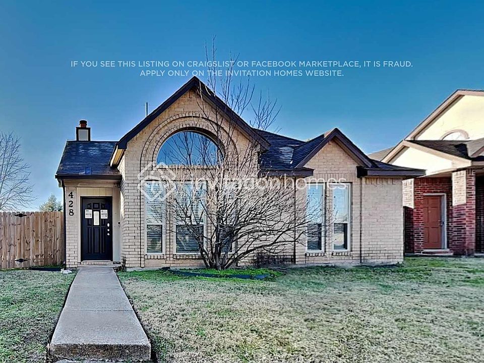 1st image of 428 Crooked Ln