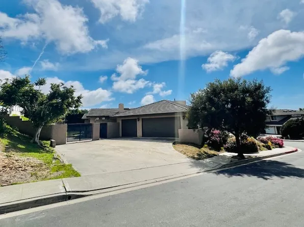 2441 Dresden Pl, La Jolla, CA 92037