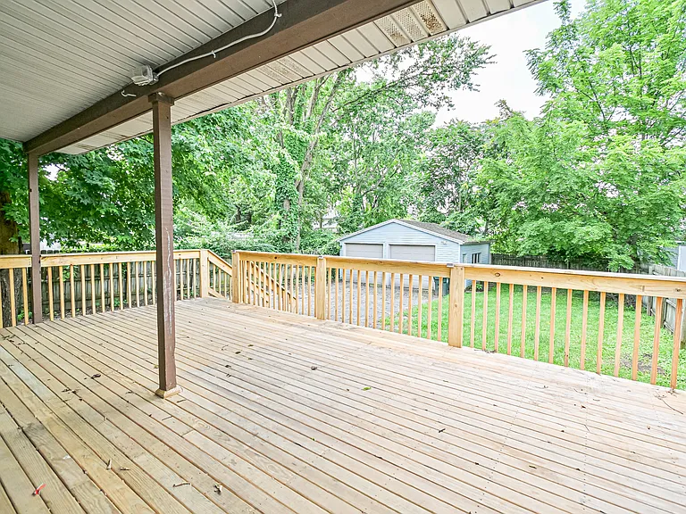 4221 Bell St — Photo 46