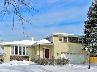 8562 Fir St, Orland Park, IL