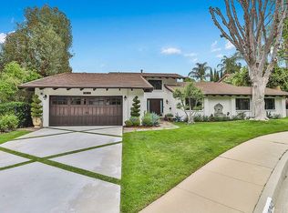 2242 Kelmscott Ct, Westlake Village, CA 91361