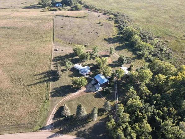 131 255th Ave NE, Belgrade, MN 56312