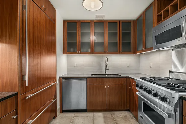 Rented by Compass | media 4