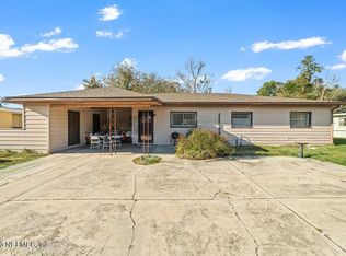 7015 King Arthur Rd N, Jacksonville, FL 32211