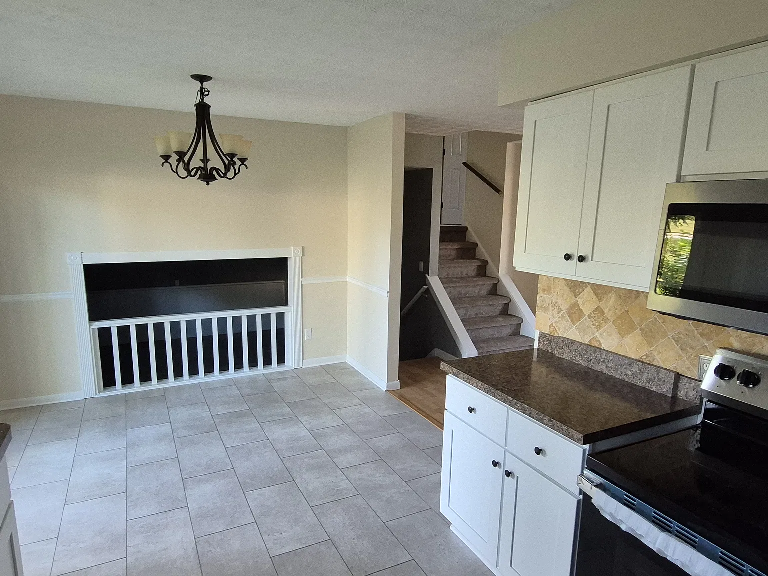 3 bed, $1,500 — Photo 4