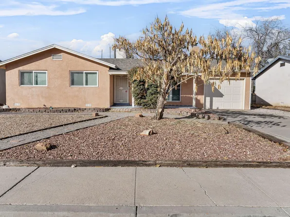 2827 Dakota St NE, Albuquerque, NM 87110