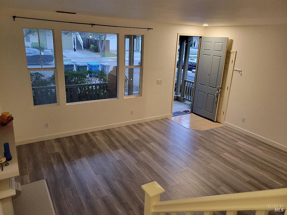 2nd image of 2224 Northview Street