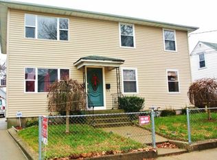 109 Chaplin St #2, Pawtucket, RI 02861