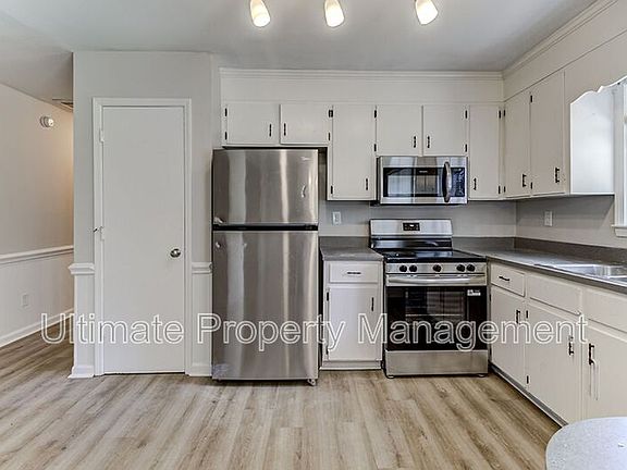 5th image of 5038 Shelley Dr