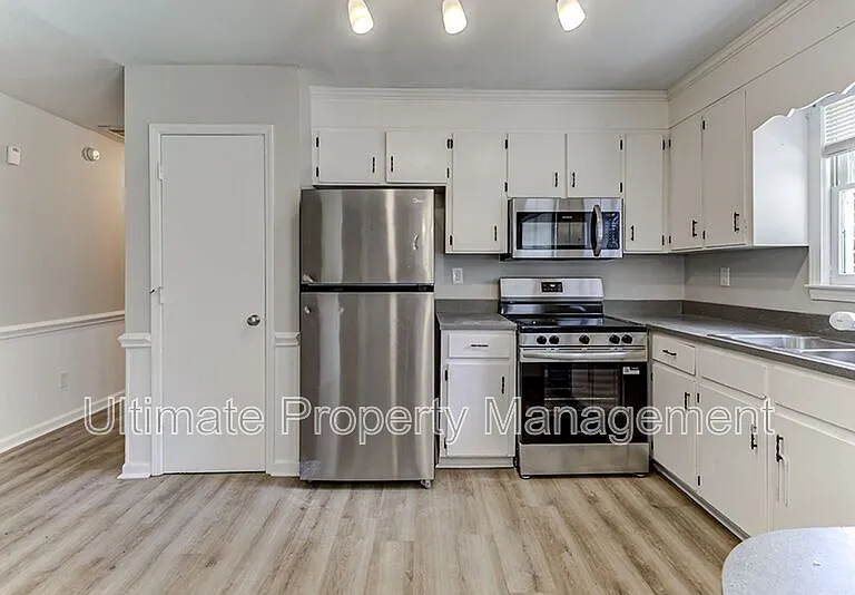 5038 Shelley Dr — Photo 5