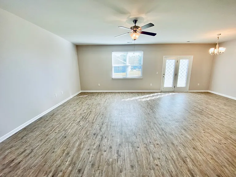 Living room 6_10062022