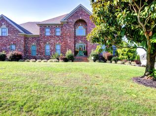11717 Paramont Way, Prospect, KY 40059