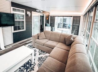 Sun Retreats Sherkston Shores, Pt Colborne, ON L0S 1R0