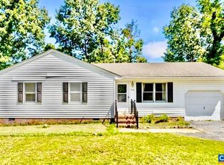 878 Patton Farm Rd, Stuarts Draft, VA 24477