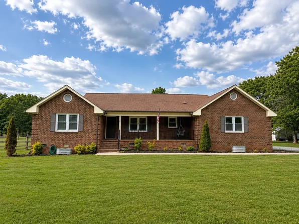 324 Knox Rd, Gibsonville, NC 27249