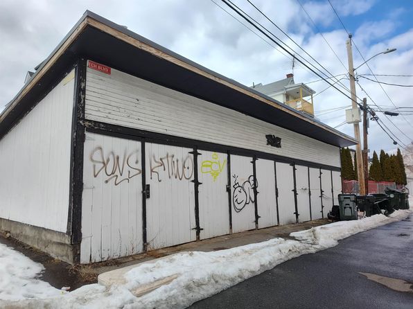 manchester-new-hampshire-74279838 picture