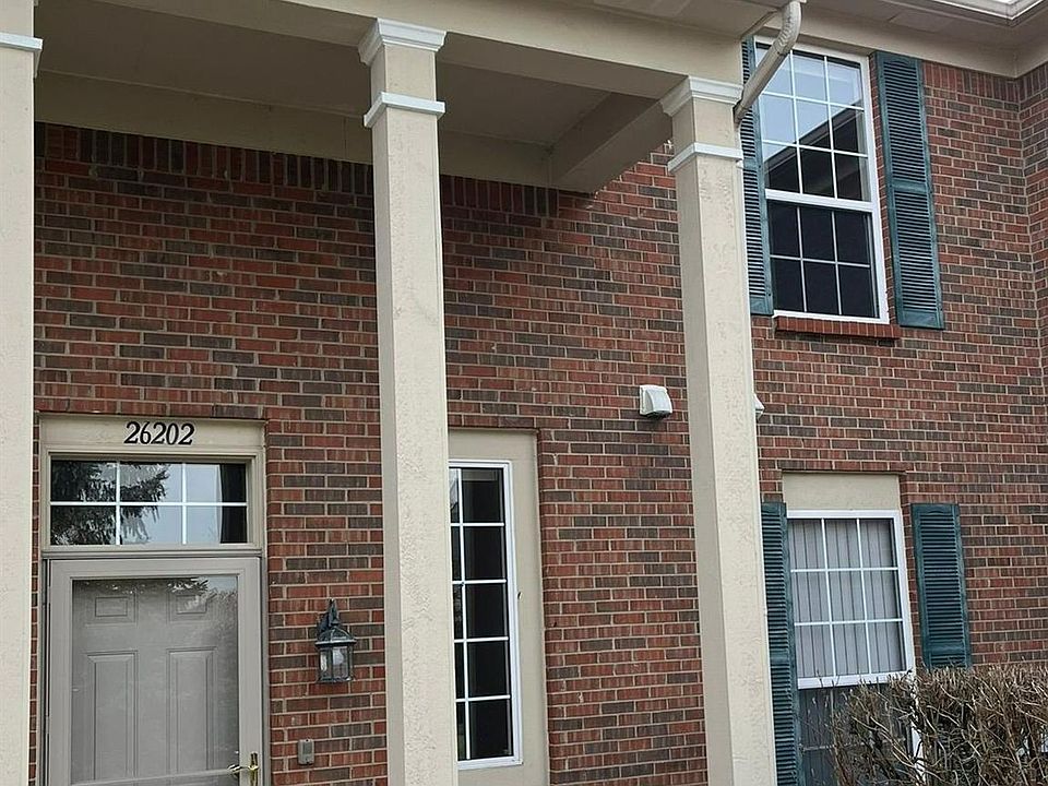 1st image of 26202 Chesapeake Cir