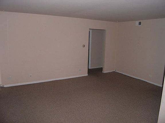 4th image of 8473 Archer Ave APT 301