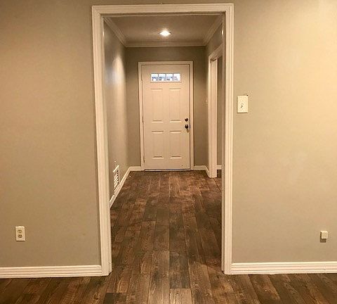 3rd image of 304 Country Club Dr