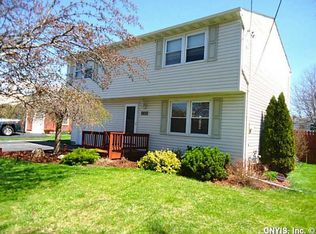 7453 Muench Rd, Liverpool, NY 13088