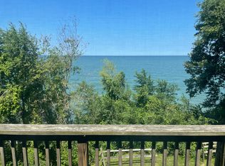 4208 Shore Dr #10, Lorain, OH 44053