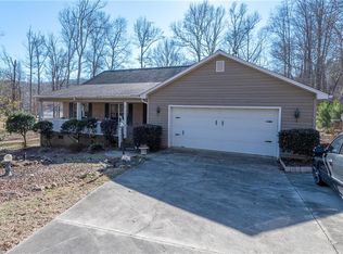 138 Roehm Lndg, Denton, NC 27239