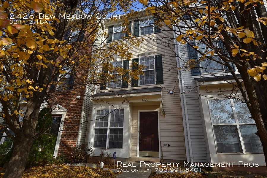 1st image of 2425 Dew Meadow Ct