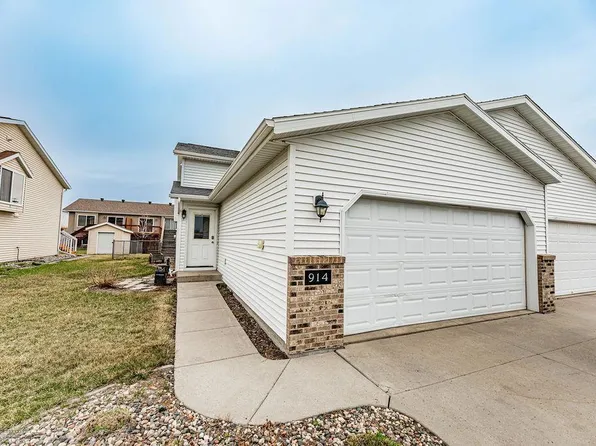 914 3rd Ave NE, Dilworth, MN 56529