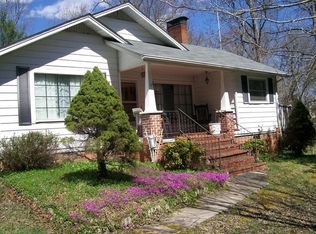 256 Pat Rogers Rd, Franklin, NC 28734