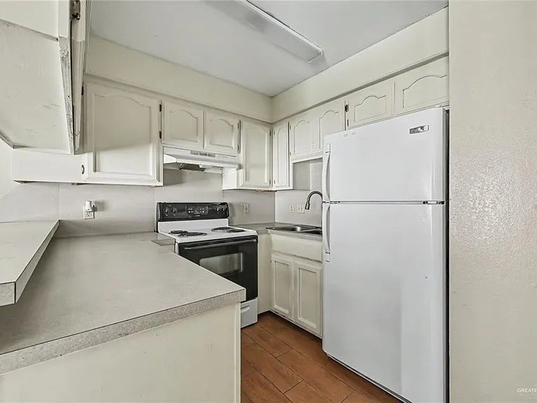 4105 N 24th Ln #8 — Photo 8