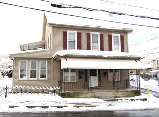 19 E Fulton St, Ephrata, PA 17522