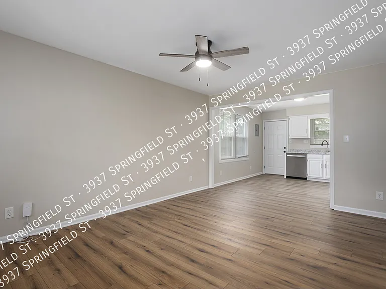 3937 Springfield St — Photo 3