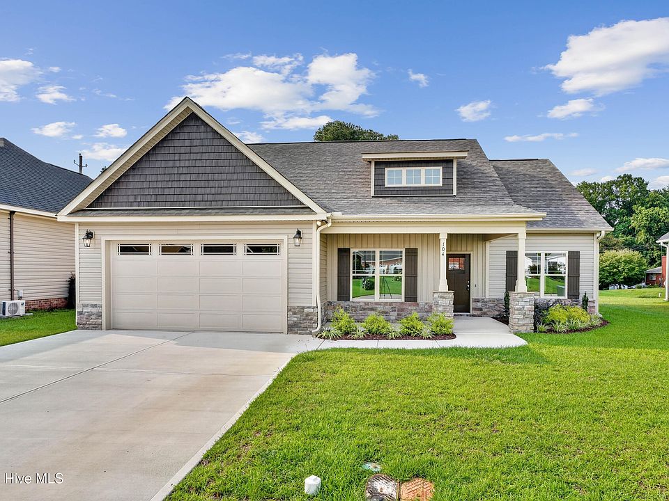 1st image of 104 Kingston Circle