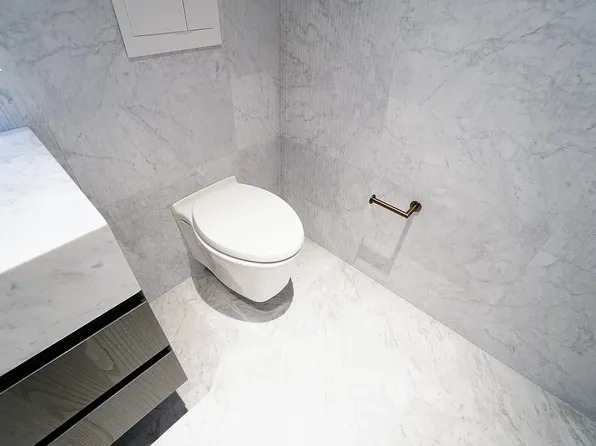 130 William Street image 41 of 68