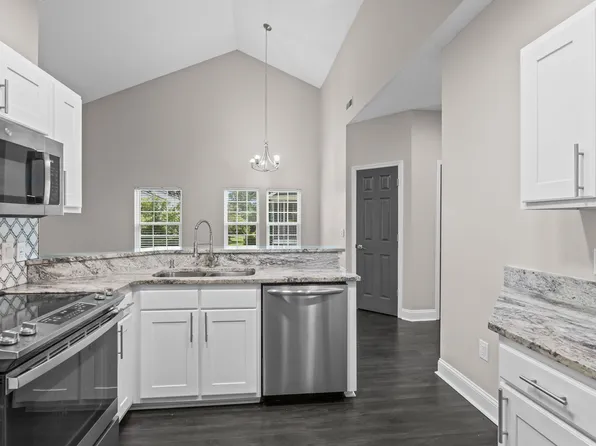 5026 Belleglen Ct APT 202, Myrtle Beach, SC 29579