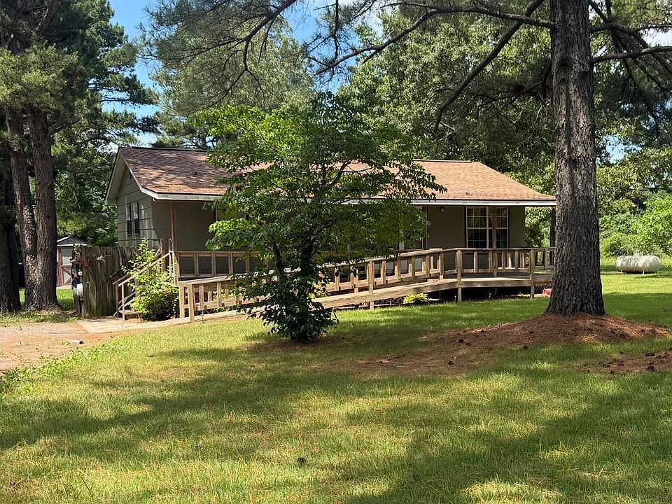 1st image of 245 Berry Rd