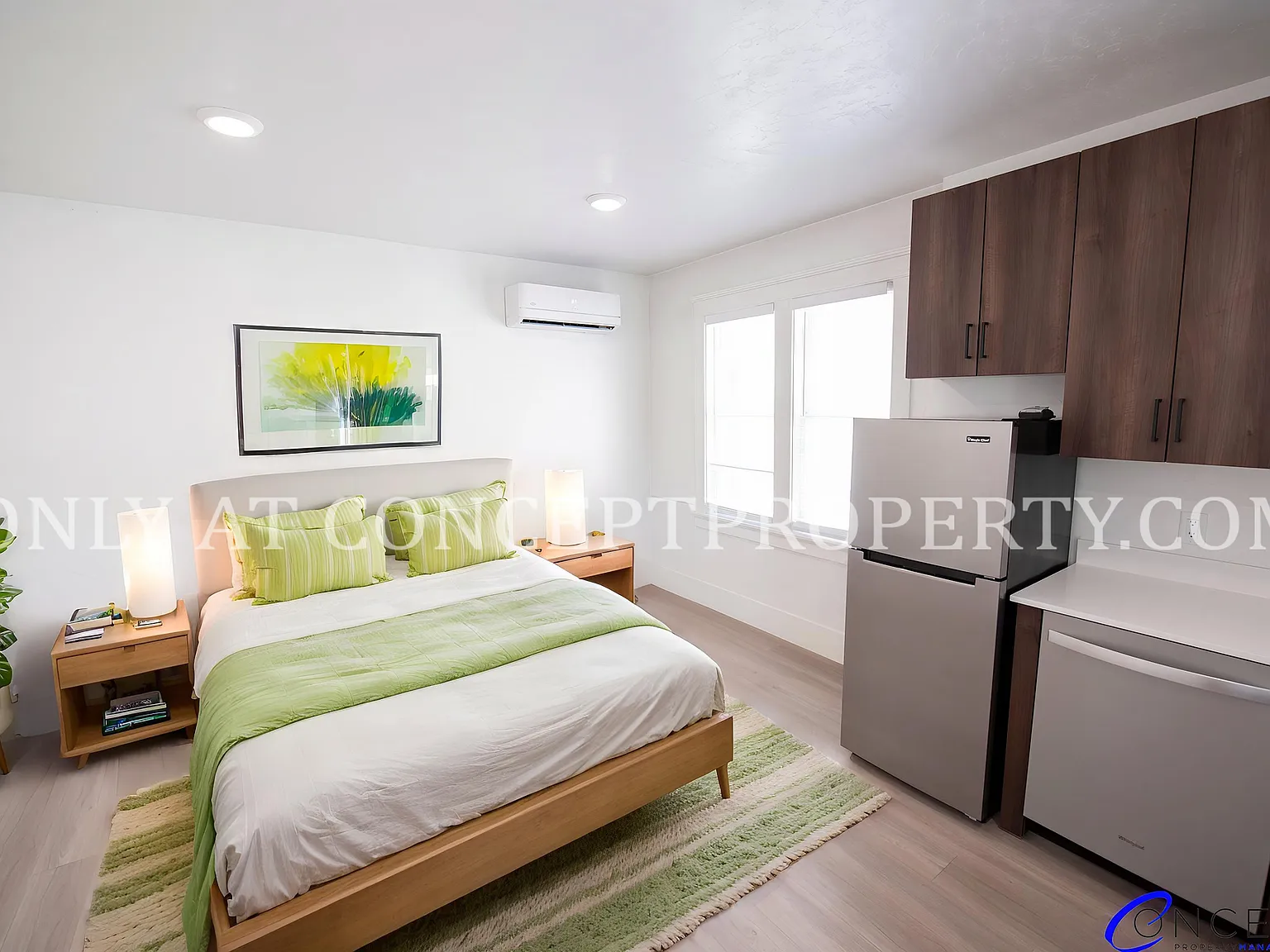 Clairmont — Photo 2