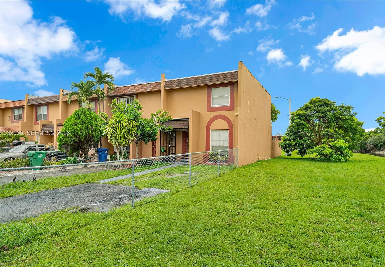 Leslie Estates Sec Seven — Photo 2