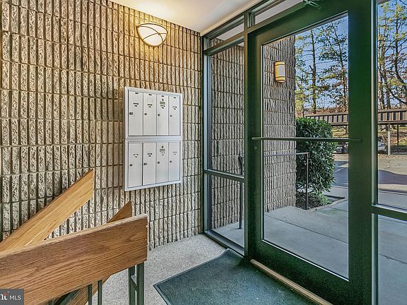 3rd image of 5150 Maris Ave APT 201